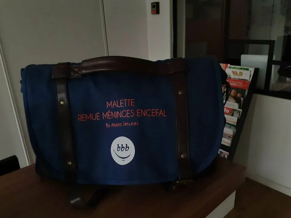 MALETTE REMUE MENINGES ENCEFAL by Akasa Services