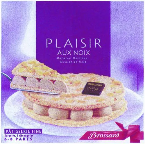 PLAISIR AUX NOIX MACARON MOELLEUX MOUSSE DE NOIX BROSSARD