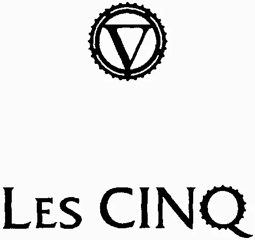 V LES CINQ