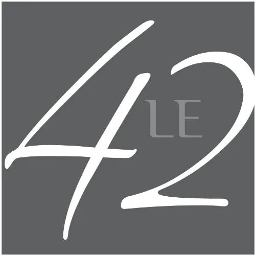 LE 42