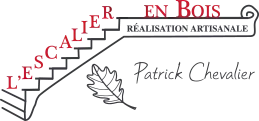L'ESCALIER EN BOIS