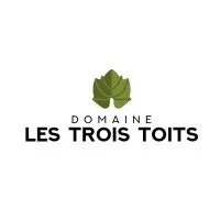 LES TROIS TOITS