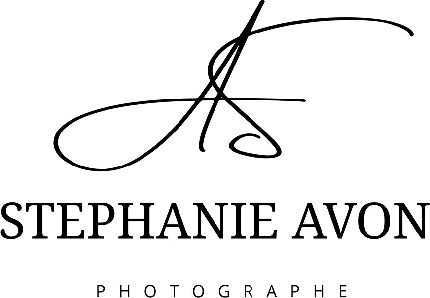 STUDIO STEPHANIE AVON