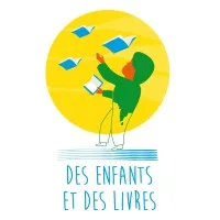 DES ENFANTS ET DES LIVRES