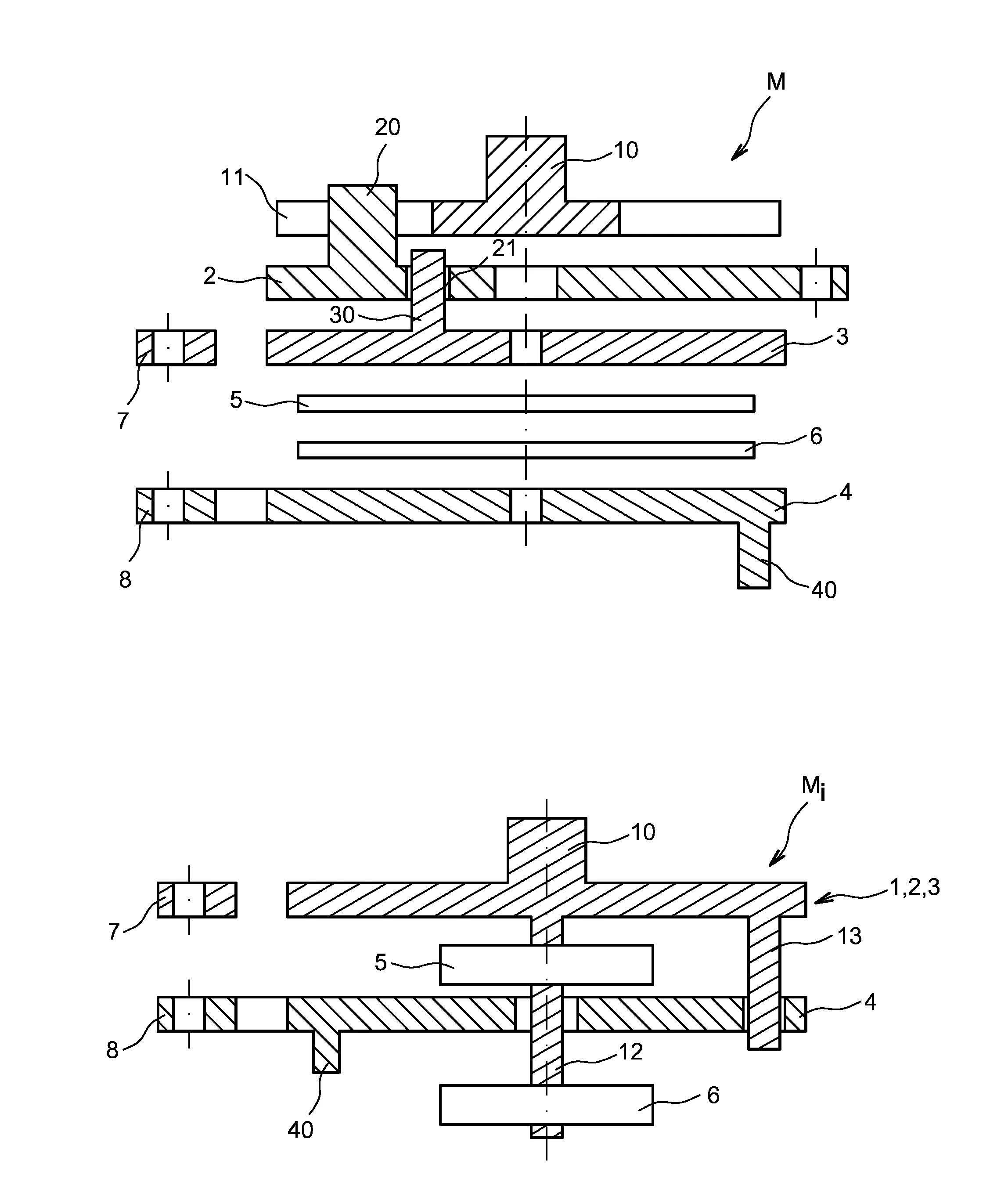 Mecanisme a accrochage d'une commande d'appareillage a haute ou moyenne tension a compacite et cout ameliores