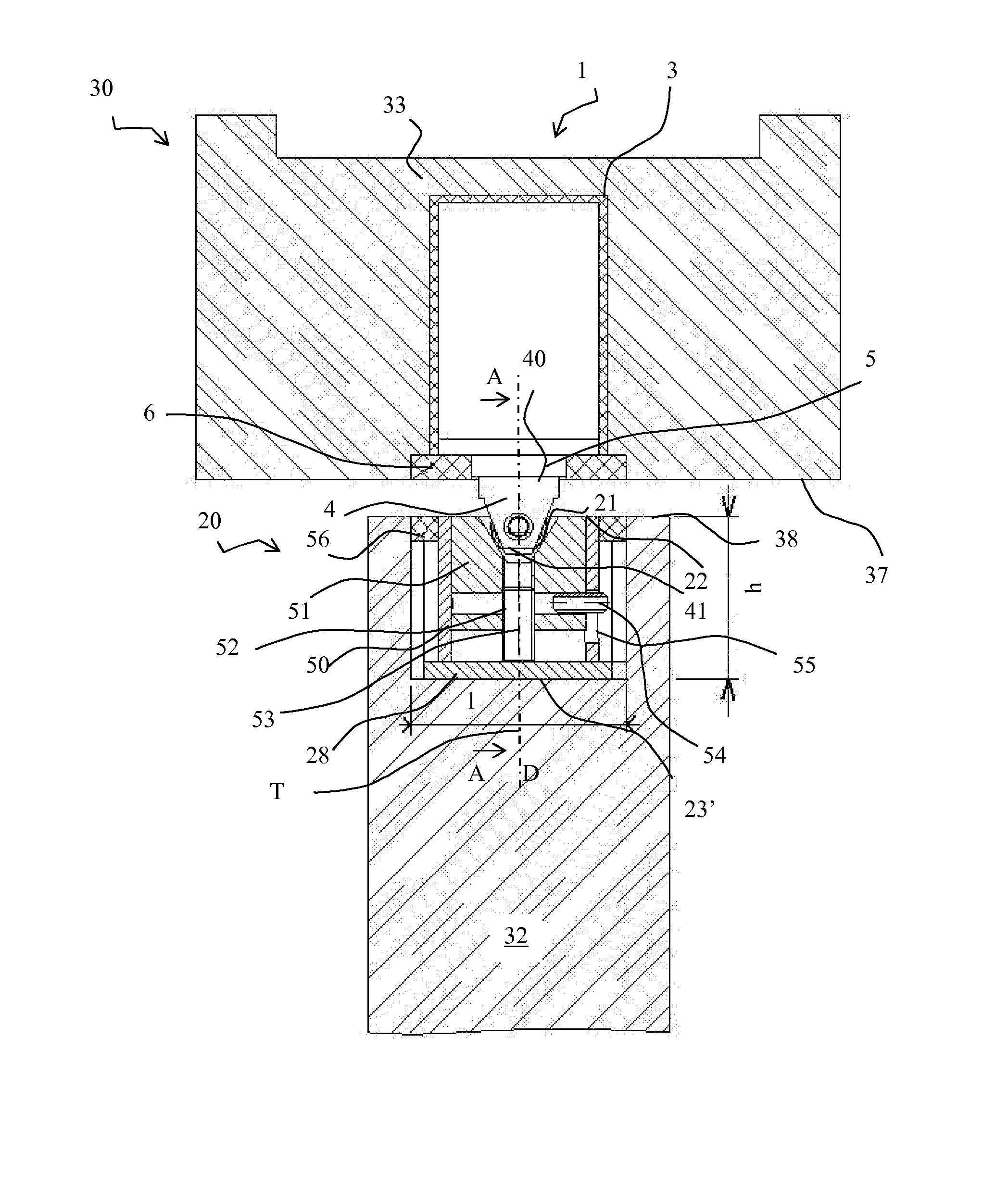 Gache reglable et dispositif d'actionnement de pene equipe de ladite gache