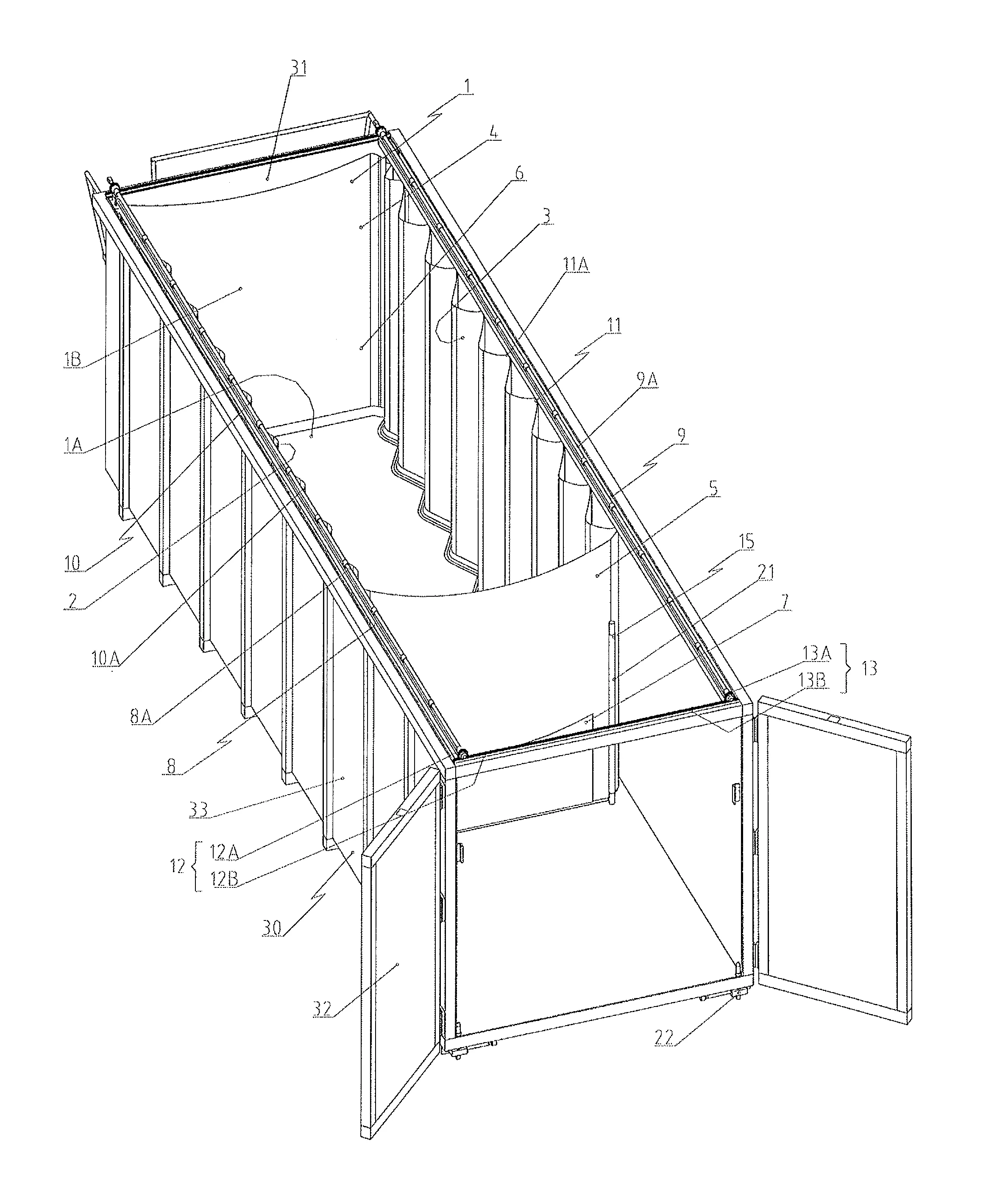 Garniture pour benne dechargeable par l'arriere, benne equipee d'une telle garniture et son procede de chargement/dechargement