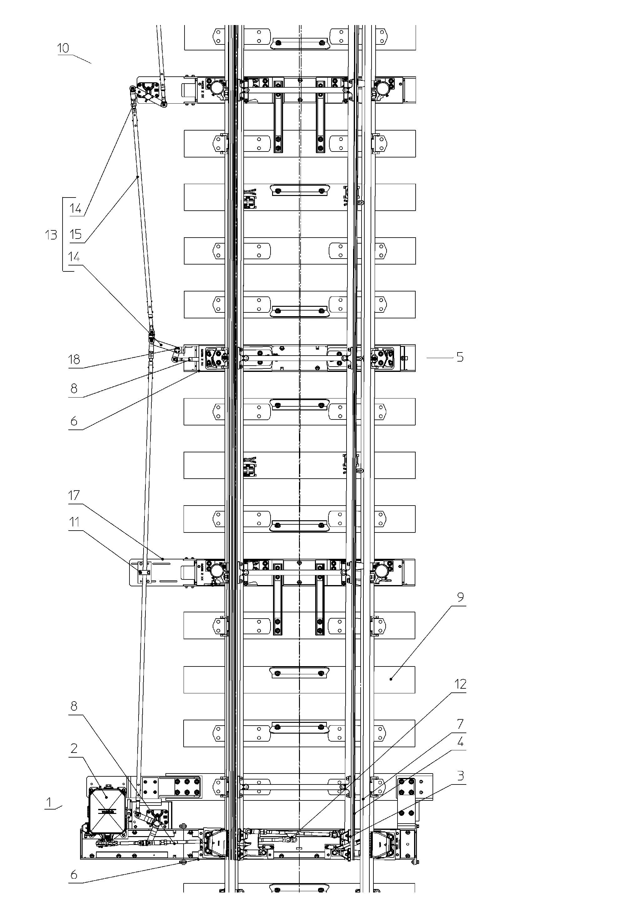 Dispositif integre de manœuvre mecanique d'aiguillage ou de cœur a pointe mobile