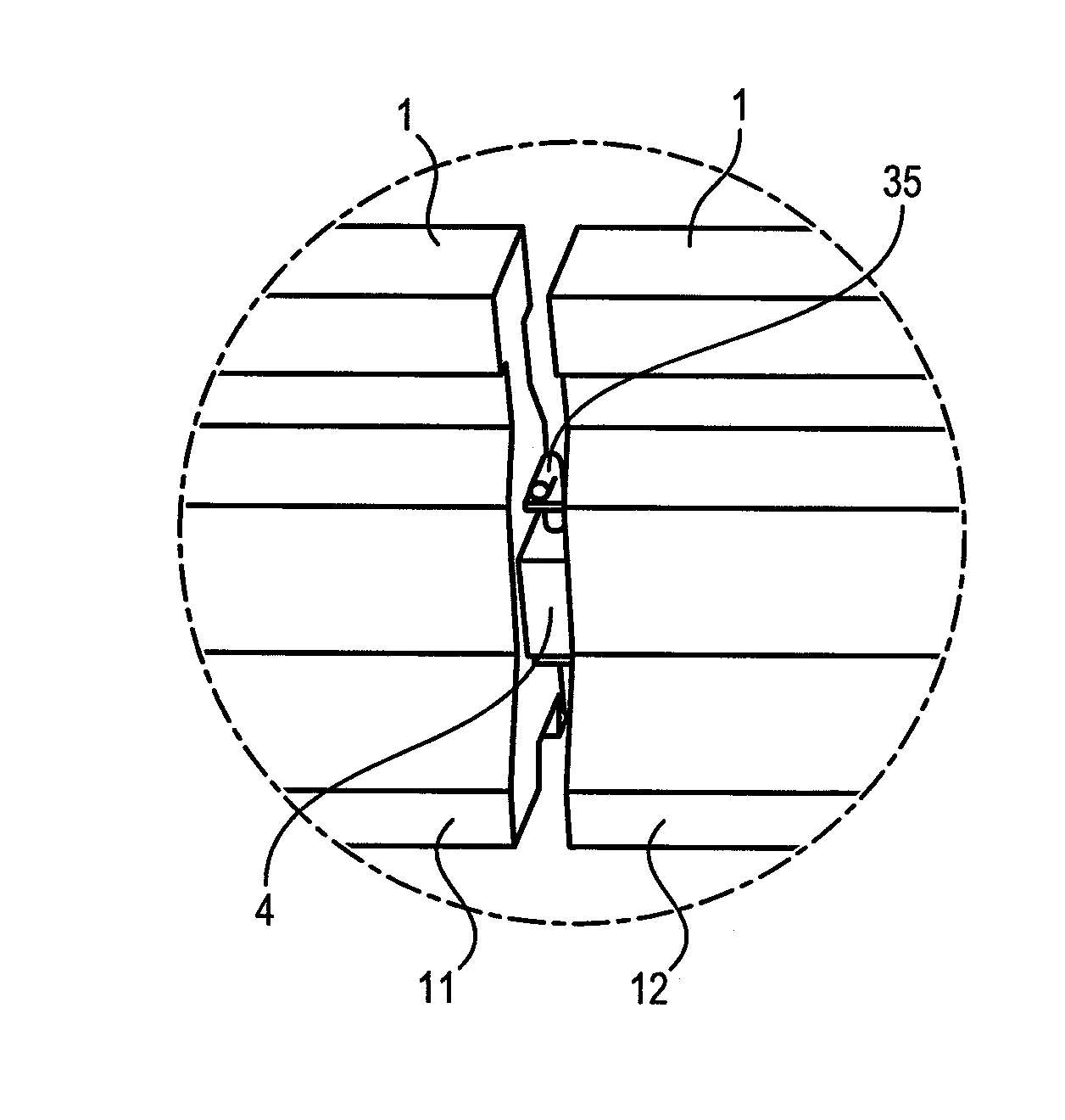 Separateur modulaire de voie muni de moyens de verrouillage