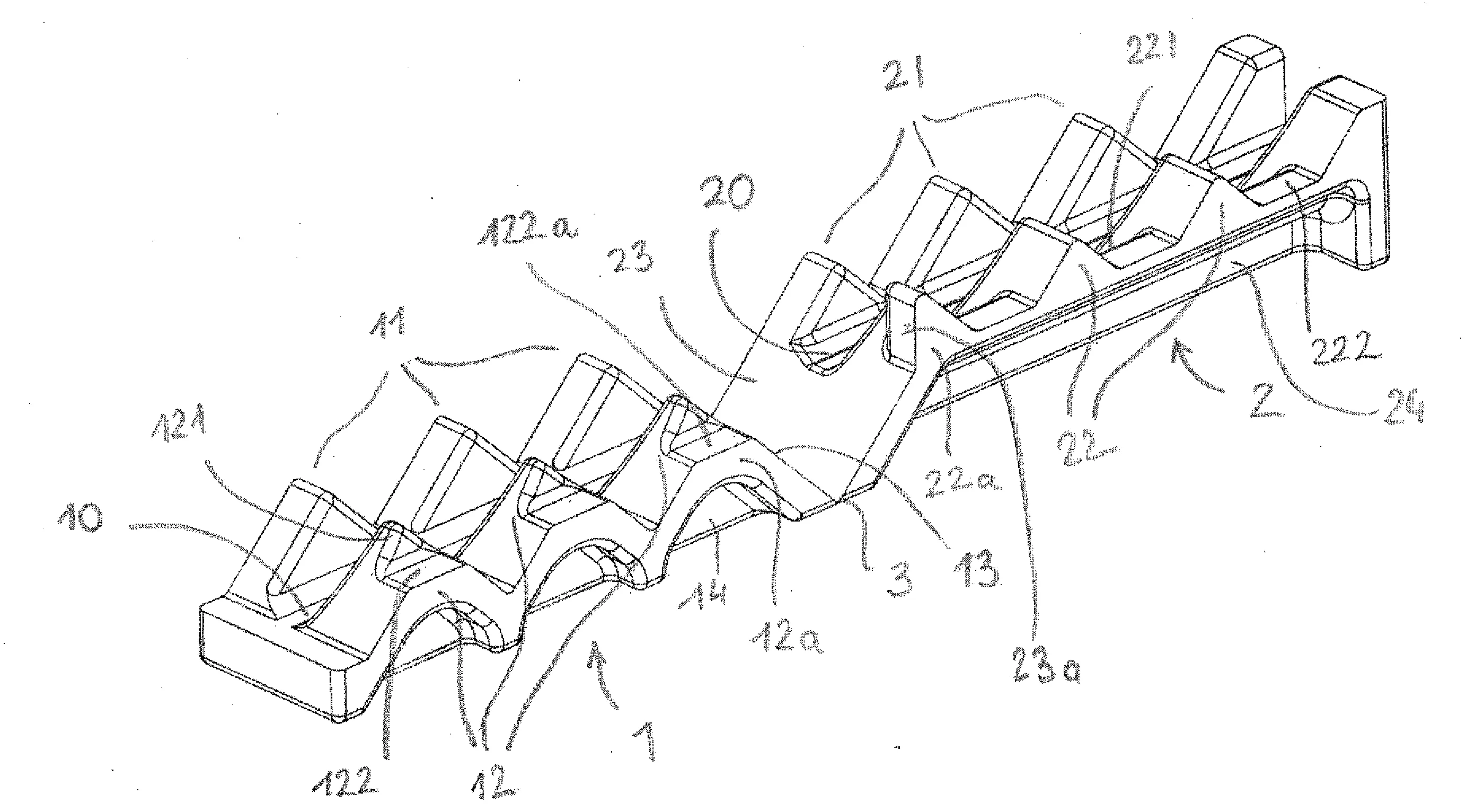 Element de cadre pour le conditionnement d’articles plats et emballage constitue de tels elements
