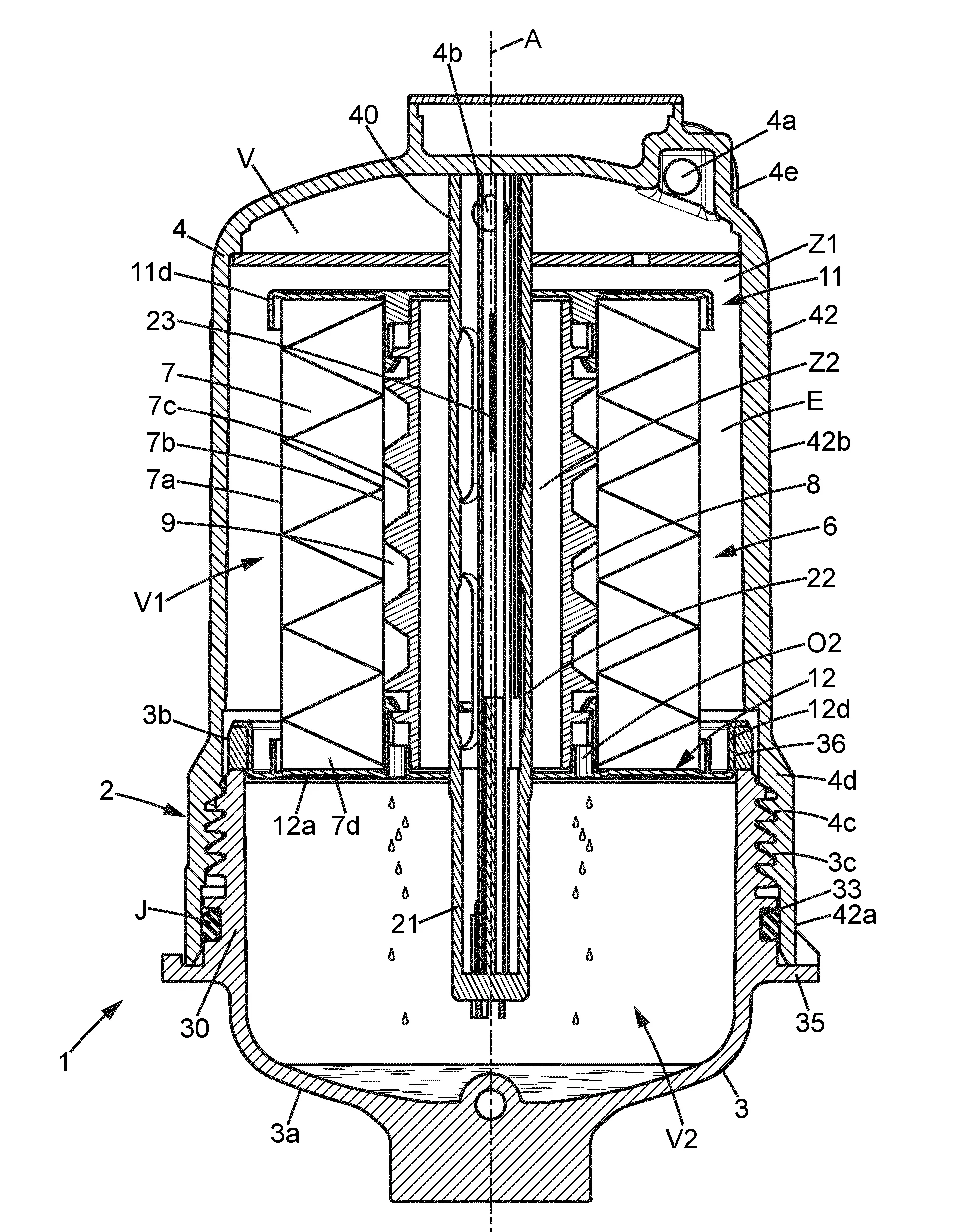 Filtre a carburant avec compartiment inferieur de collecte d'eau et cartouche filtrante pour un tel filtre