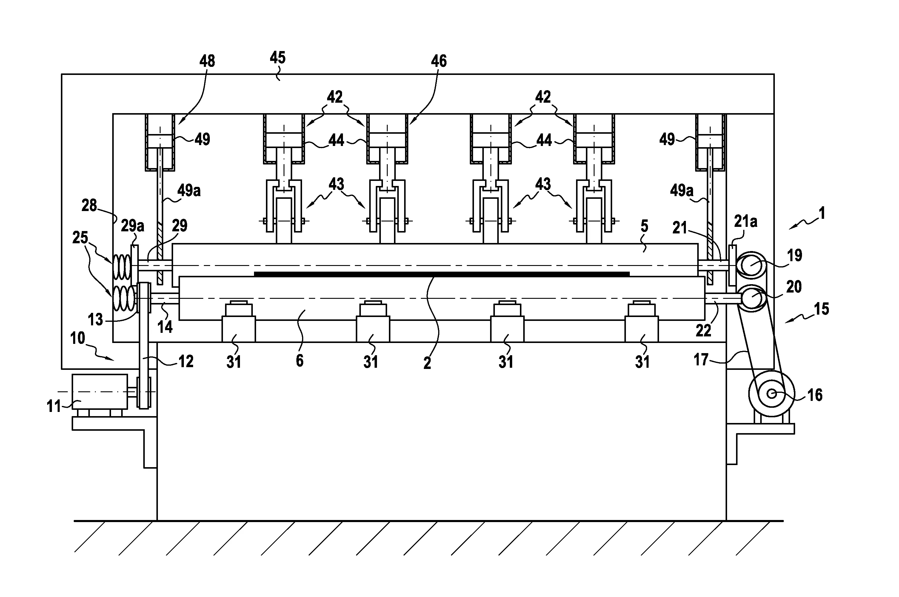 Procede et machine d'etalement d'une nappe textile de type tissu et tissus obtenus