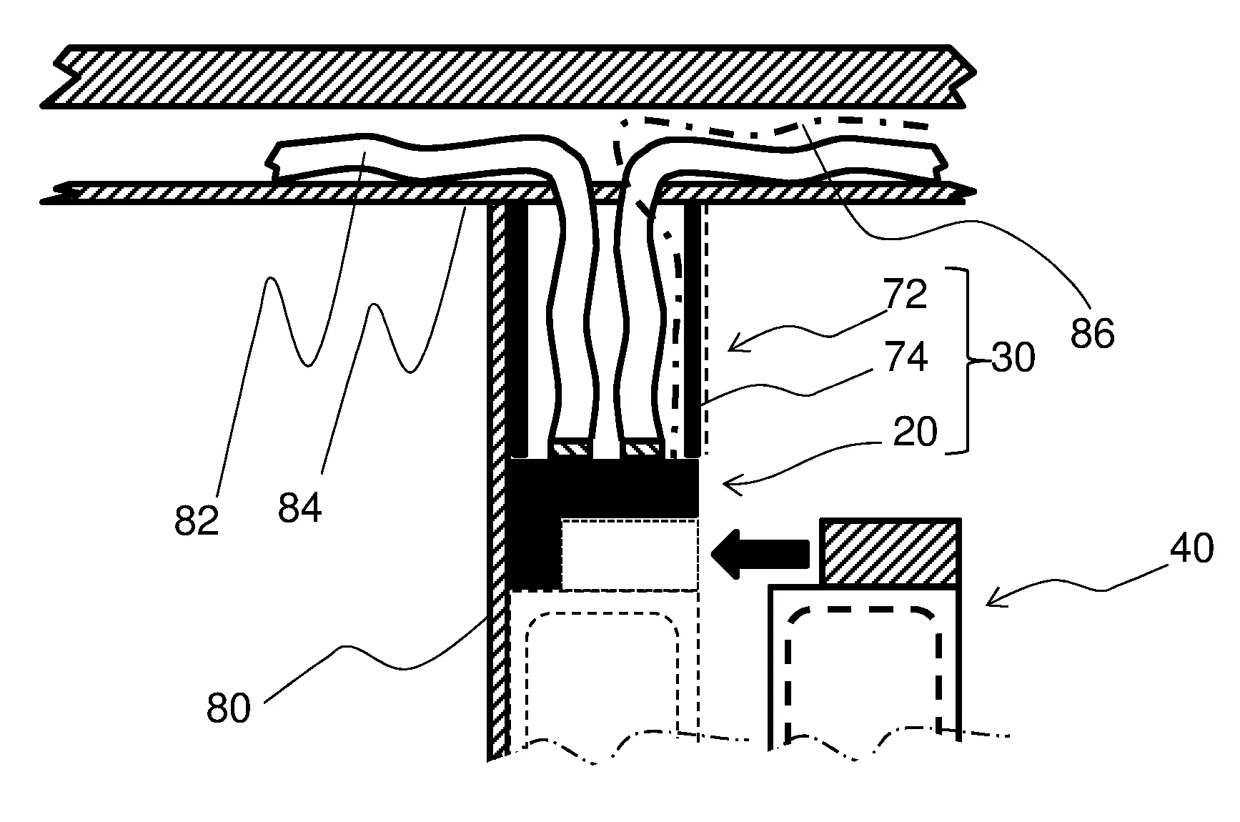 Dispositif de support d'un chauffe-eau thermodynamique gaine, systeme de support, chauffe-eau thermodynamique gaine et procede de fixation correspondants