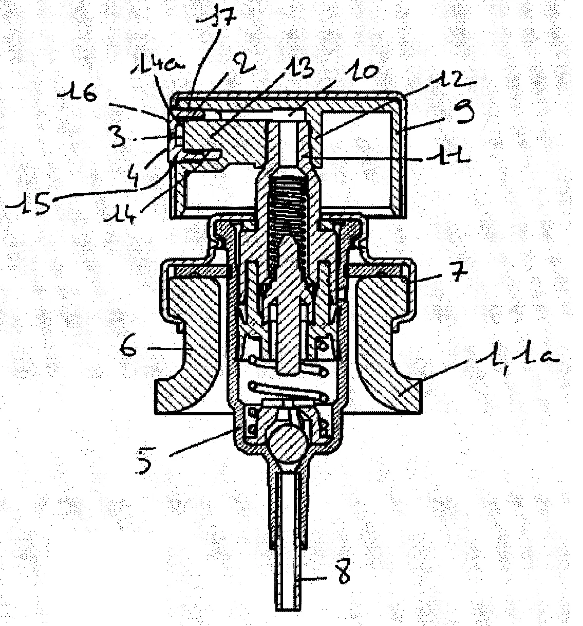 Recipient comprenant un reservoir et un systeme de distribution de produit