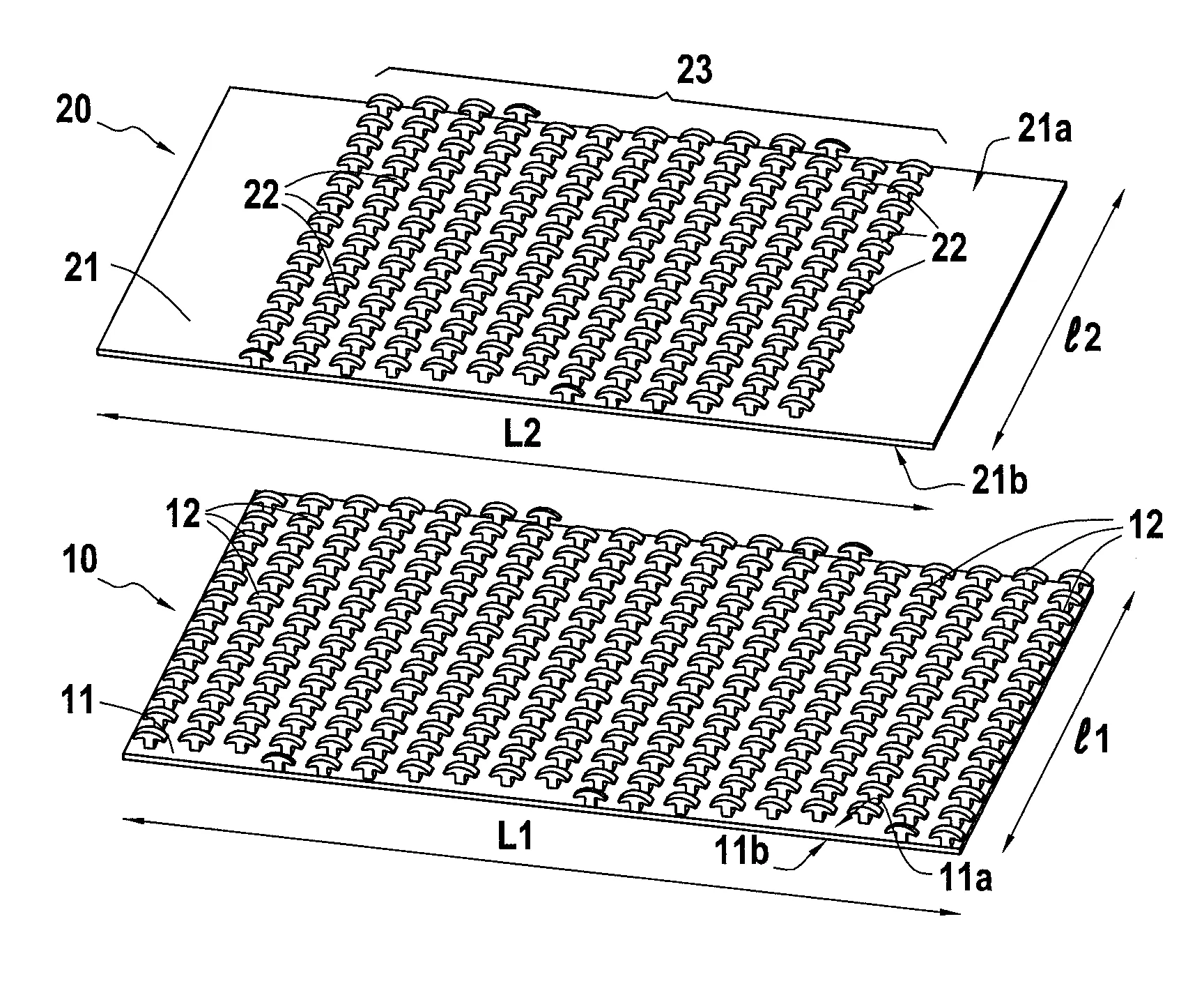 Procede d'assemblage d'au moins deux ensembles et structure assemblee correspondante