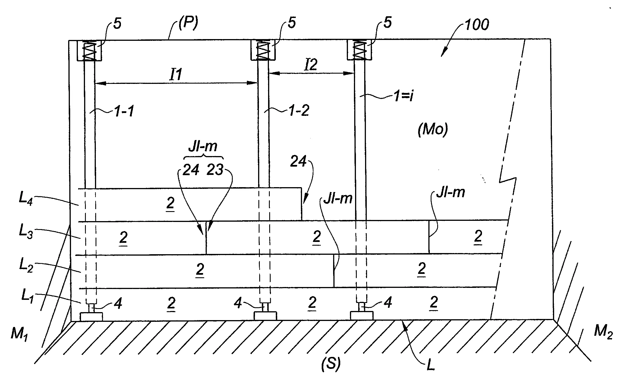 Structure de cloison formee par l'assemblage de lames de parement