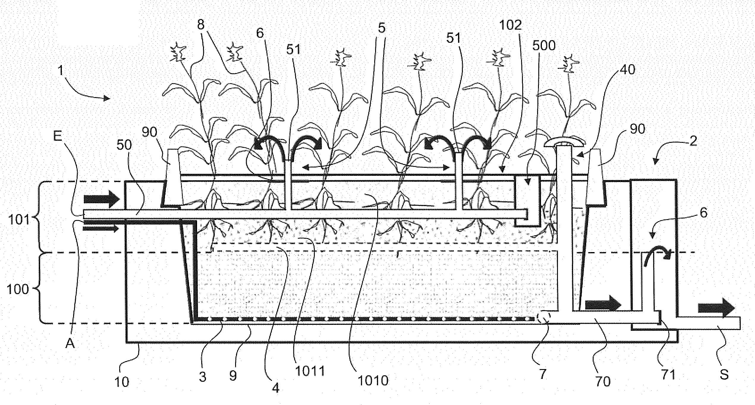 Dispositif de traitement des eaux usees, de type filtre plante a percolation verticale, comprenant un systeme d'aeration actif d'une couche inferieure saturee