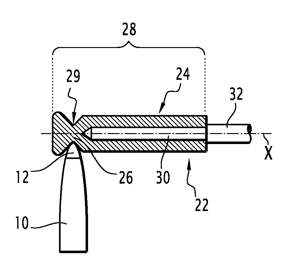 Dispositif d'ebavurage d'une piece ayant un exces de matiere localise