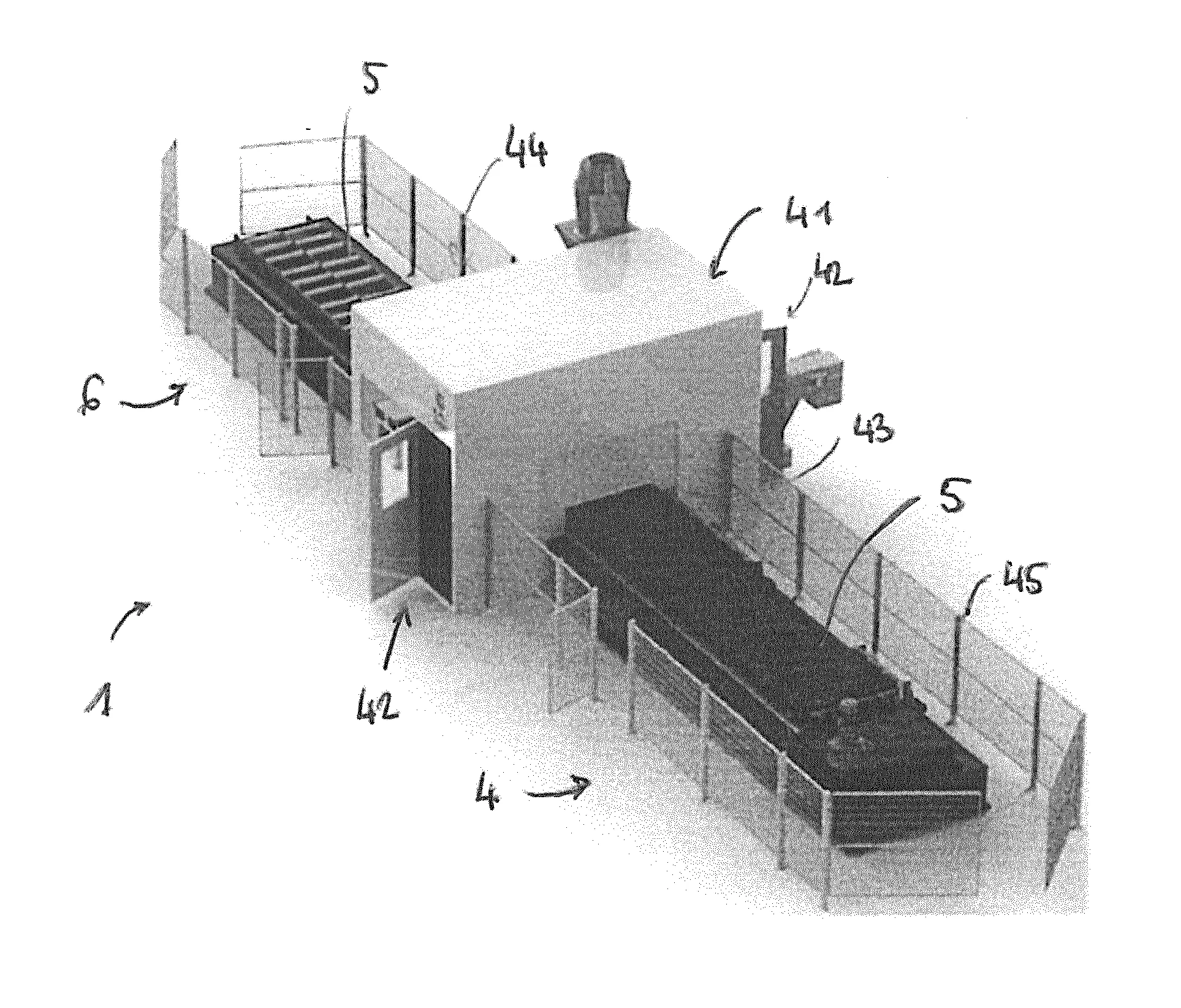 Installation de decoupe d'une piece en materiau metallique ou composite