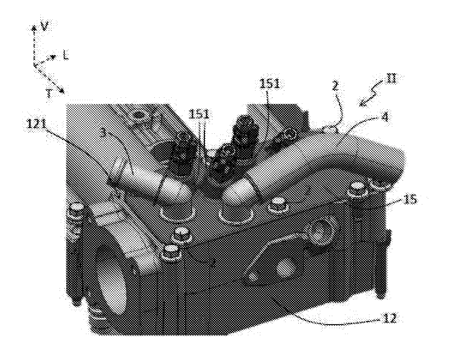 Couvre-culasse comprenant un moyen de fixation avec un thermoplongeur