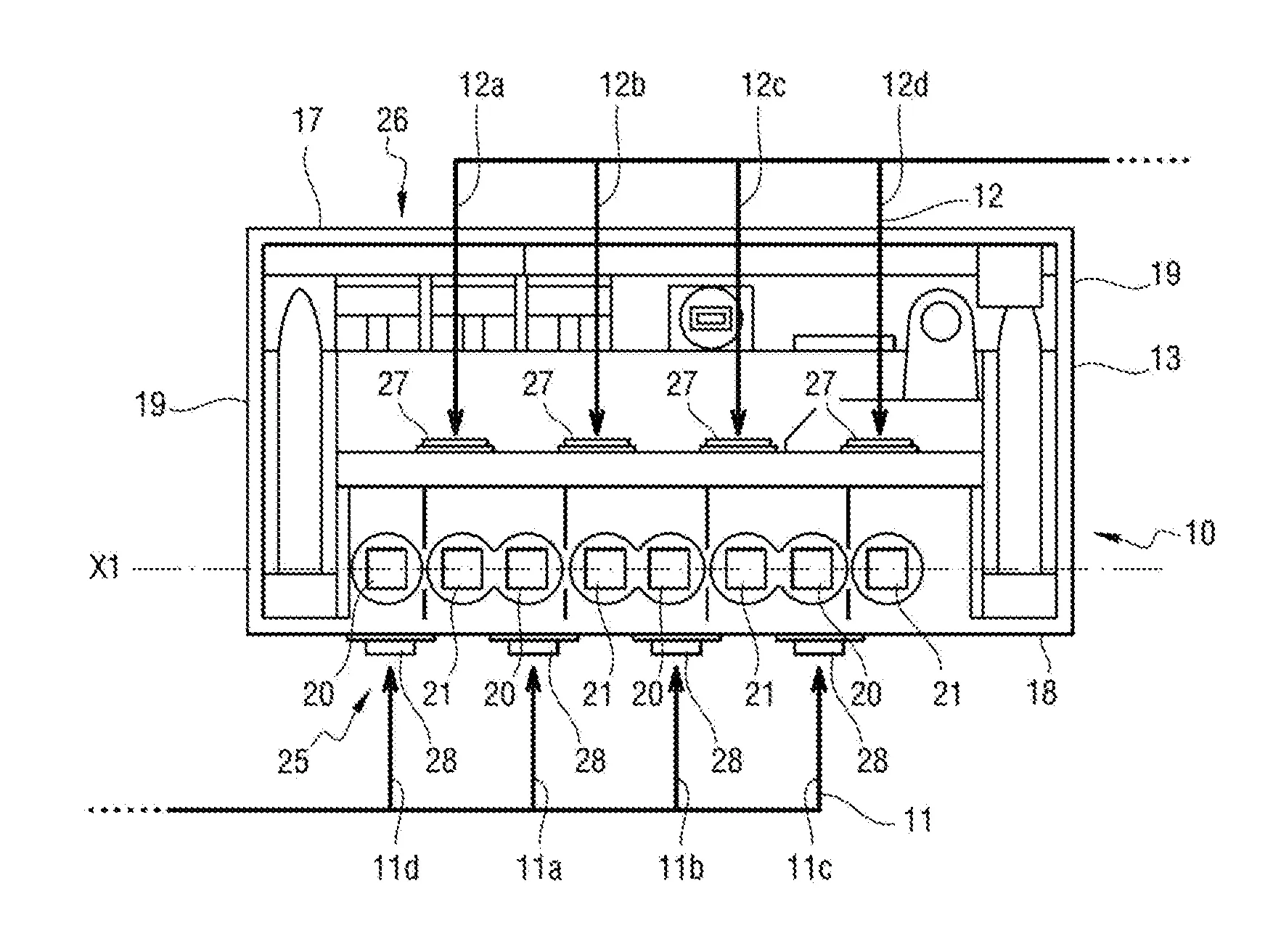 Compteur électrique ayant un accès à la connectique situé sur la face arrière